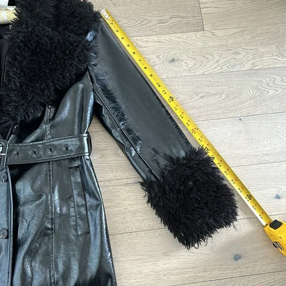 7 FOR ALL MANKIND vegan leather Patent Faux Fur Trimmed Trench Coat size M - Picture 6 of 11